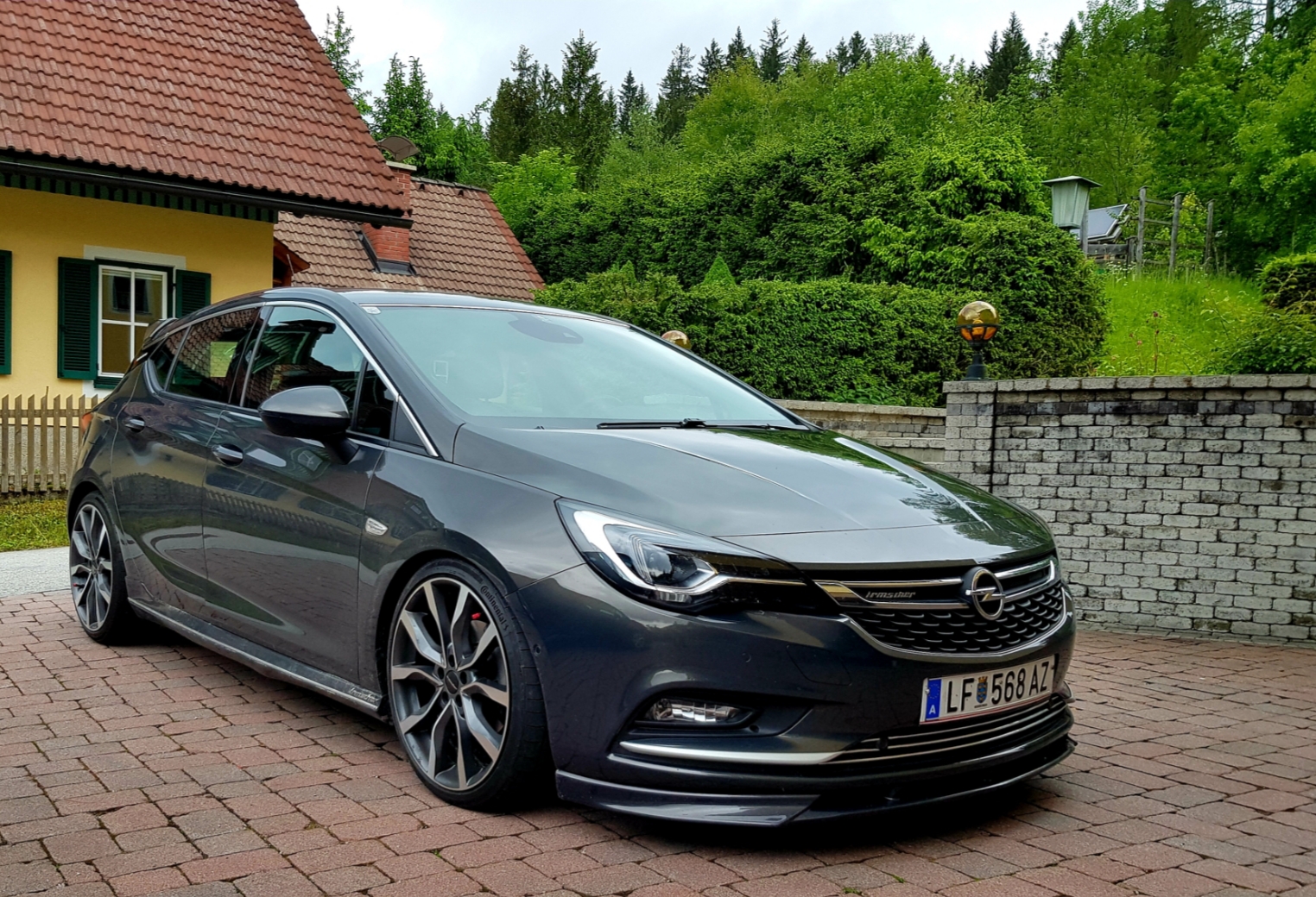 Opel Astra k