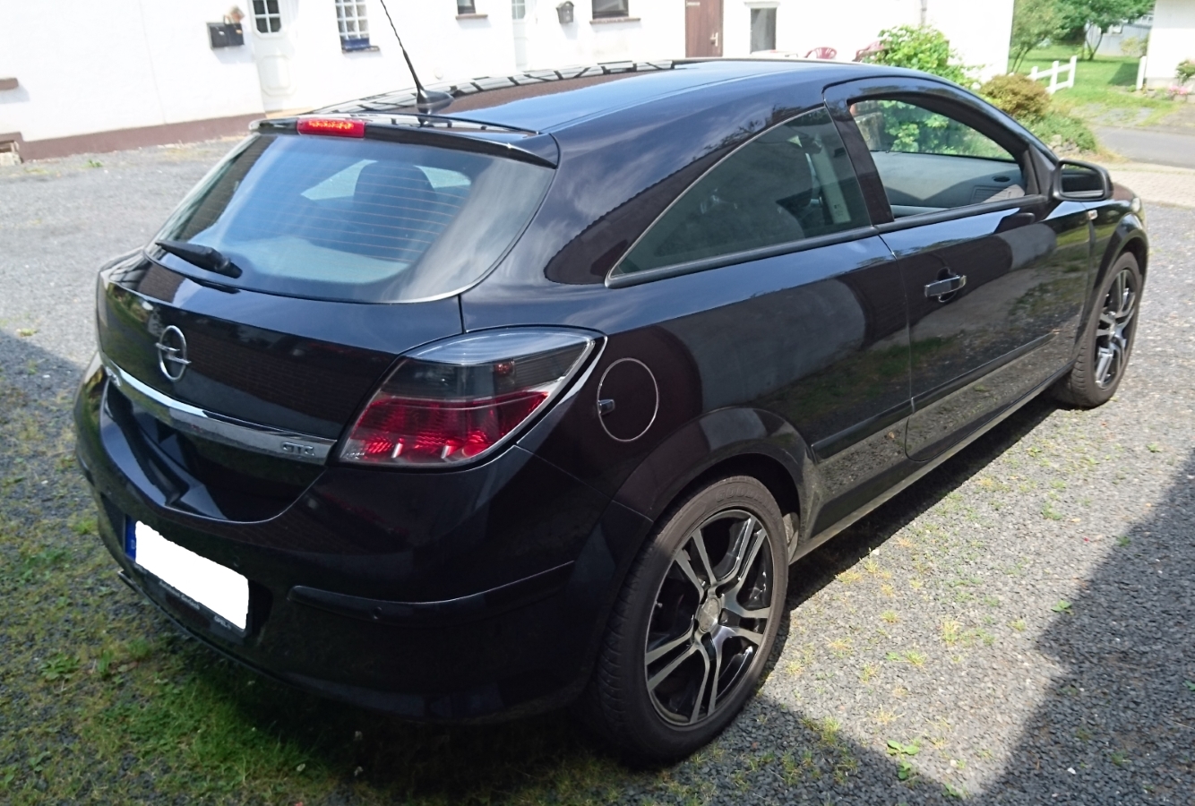 Astra H GTC - Der Vorgänger vom Weißen Hai